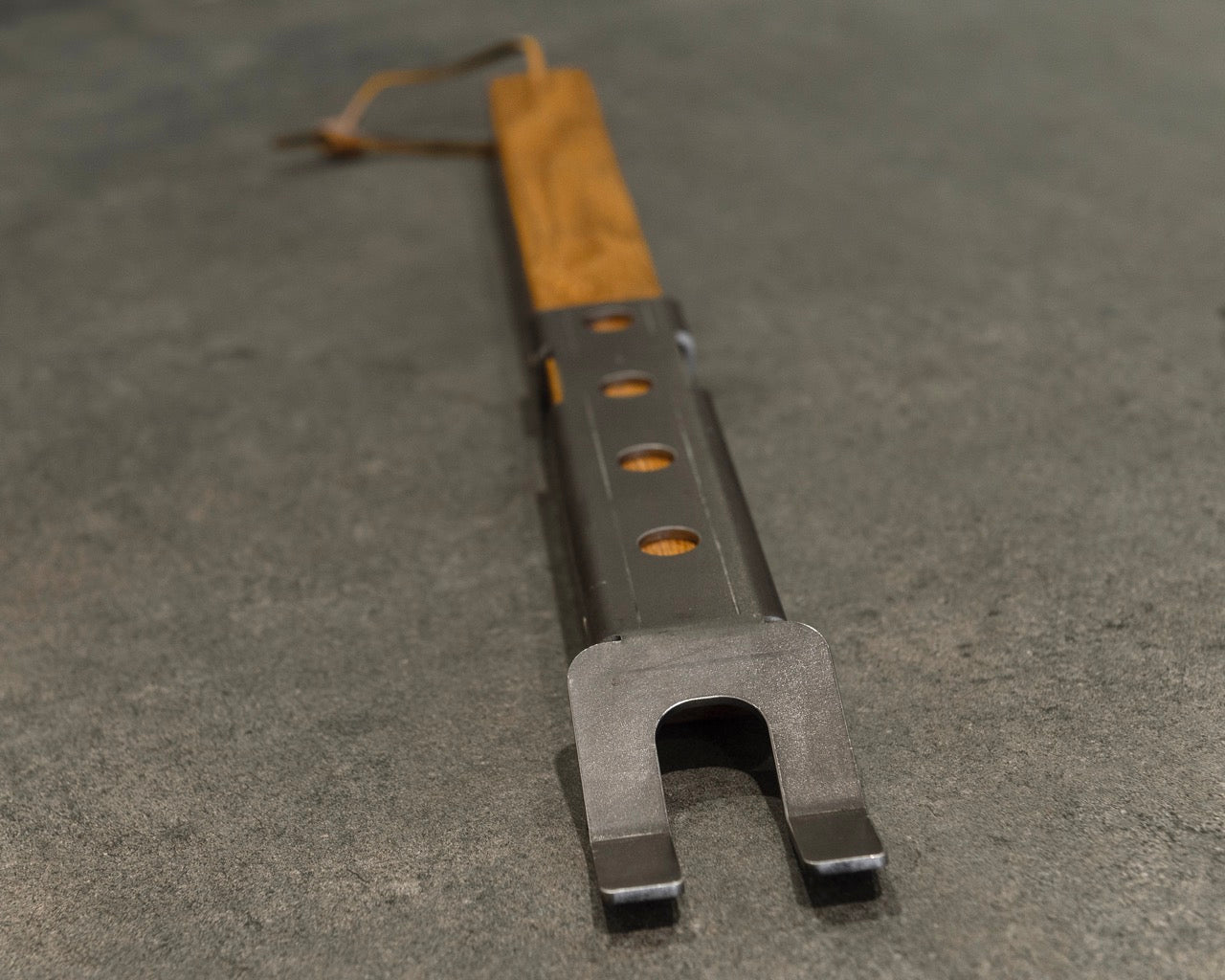 Liftin' Tool
