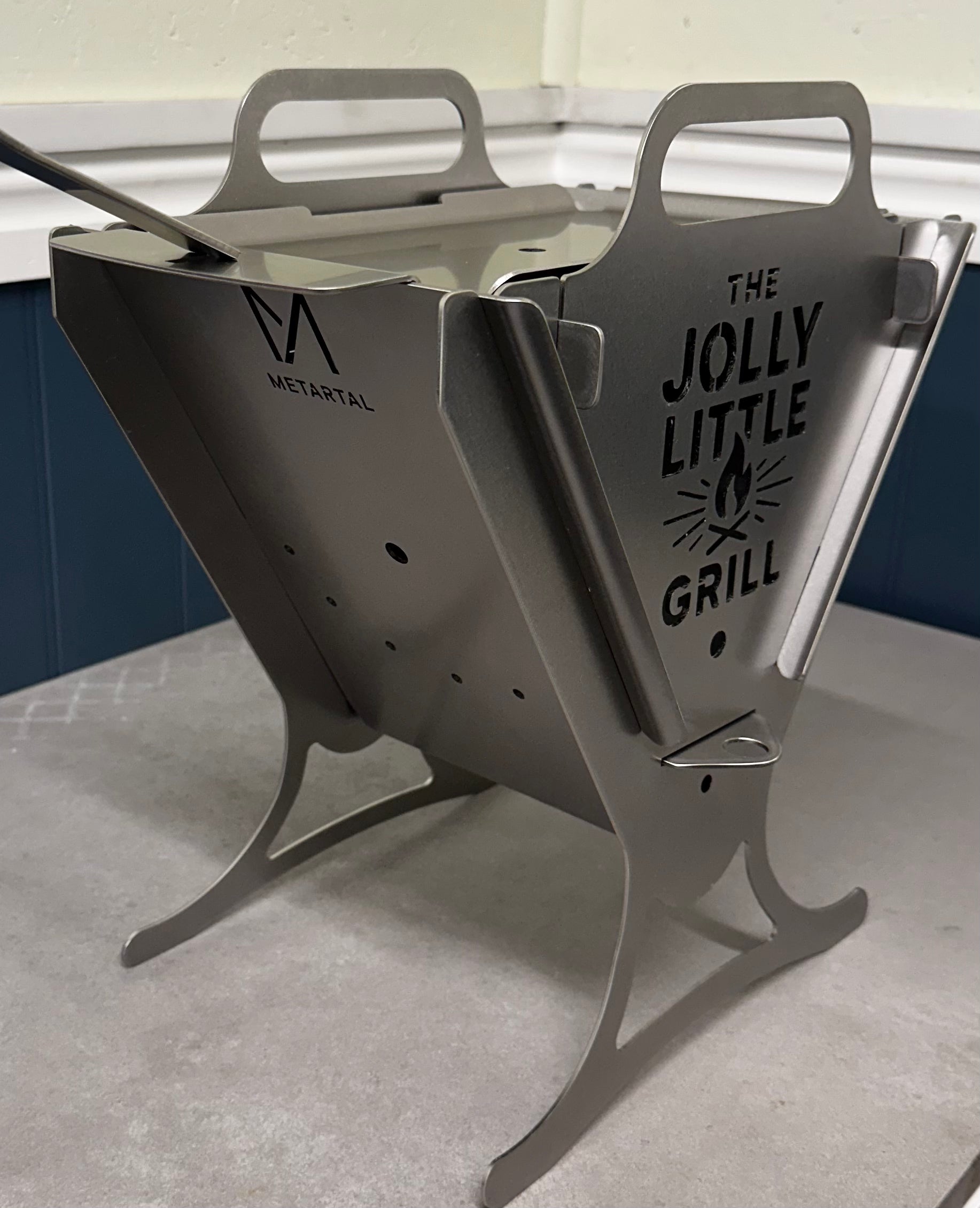 The Mini Jolly Little Grill